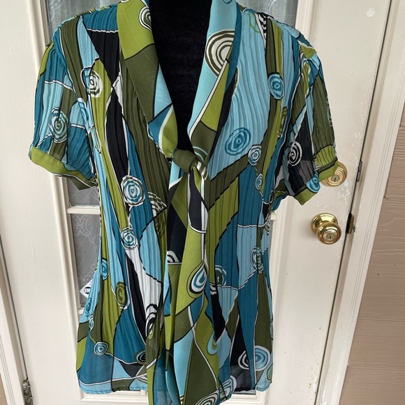 Allison Taylor Multicolor Contemporary Geometric Blouse - Picture 2 of 6